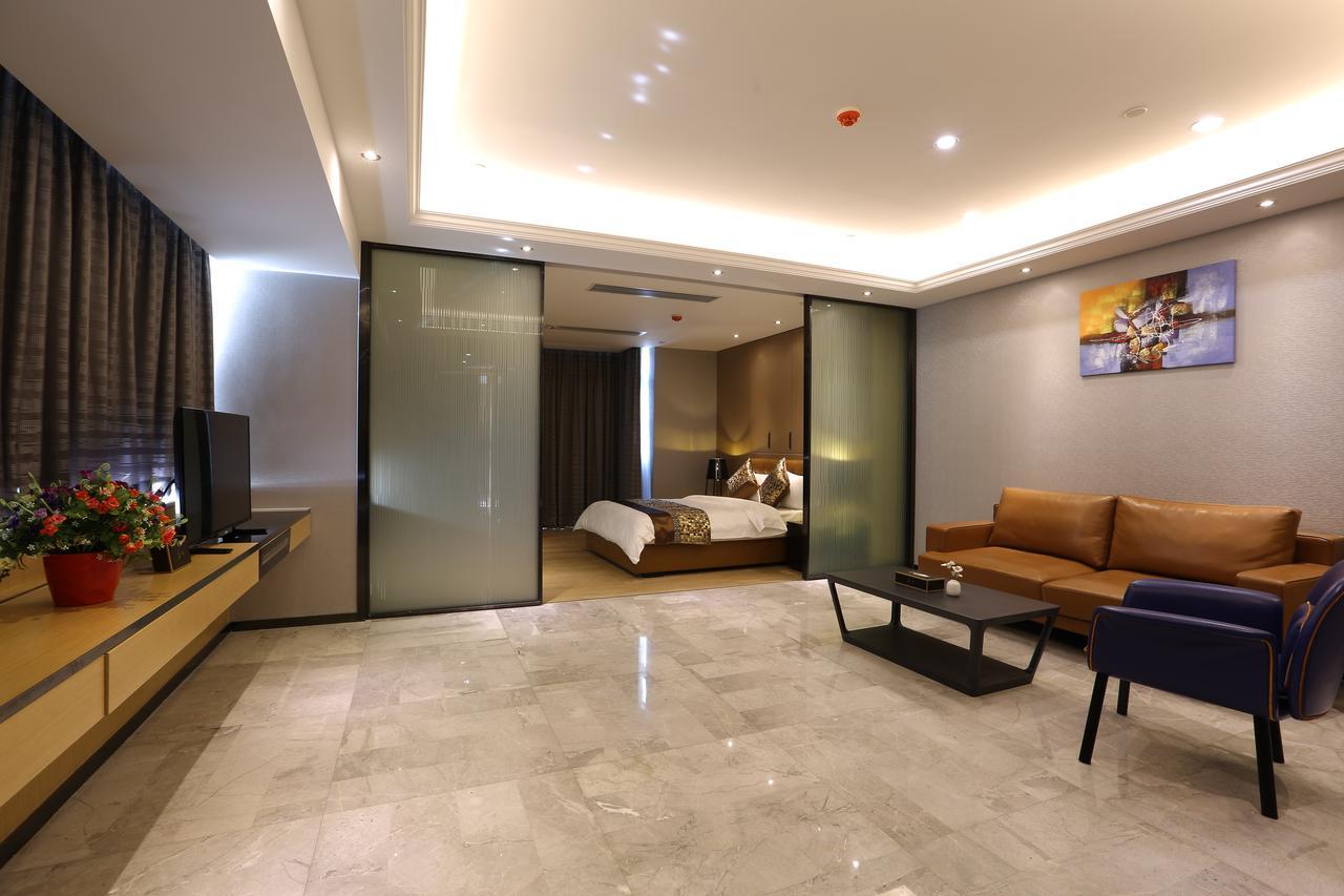 Aoyou International Apartment Hotel A Mall Brunch Гуанчжоу Екстер'єр фото